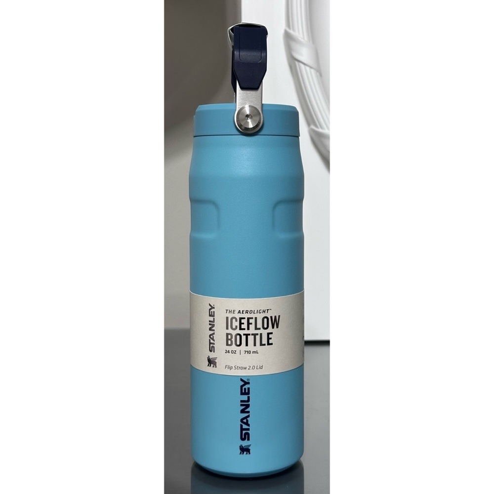 Stanley AeroLight IceFlow Flip Straw 2.0 Water Bottle 24oz,‎ AGAVE - Picture 2 of 6